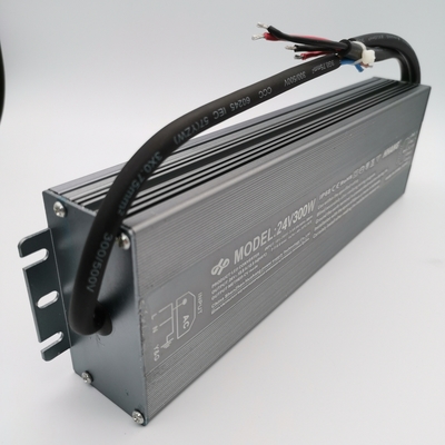 आउटडोर पनरोक एलईडी बिजली की आपूर्ति 24 - 300w 12-24v एलईडी चालक