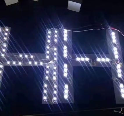 12V मिनी एलईडी मॉड्यूल 3LED SMD 2835 0.48W एलईडी साइन बोर्ड के लिए लेंस अल्ट्रा स्मॉल मिनी एलईडी के साथ ठंडा सफेद