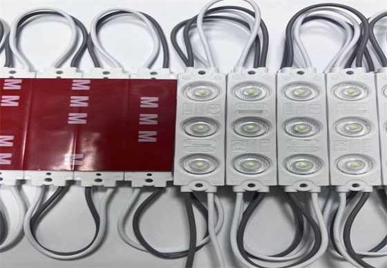 उच्च चमक SMD2835 180LM RGB 1.2W DC12V LED लाइट मॉड्यूल आउटडोर इनडोर विज्ञापन के लिए