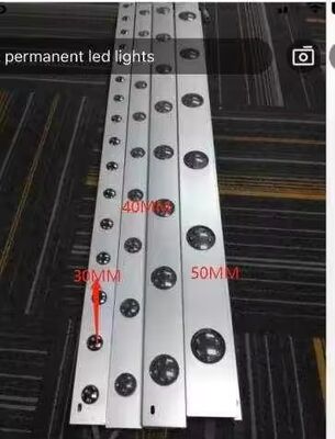 एप-नियंत्रित स्थायी एलईडी पॉइंट लाइट बड़ा घर लंबी दूरी 36V 1.5W IP67 आउटडोर ट्रैक छुट्टी क्रिसमस सजावट