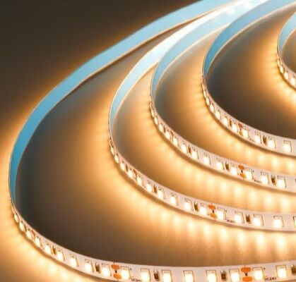 उच्च घनत्व 480LEDs उच्च दक्षता 24V IP67 गर्म सफेद 2700K डॉट मुक्त 8 मिमी COB एलईडी स्ट्रिप लाइट किट होम गार्डन छत के लिए